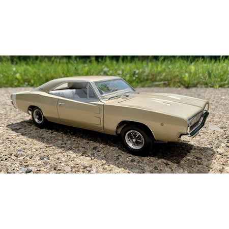 Revell 1/25 1968 Dodge Charger-Revell-ModelCars.com