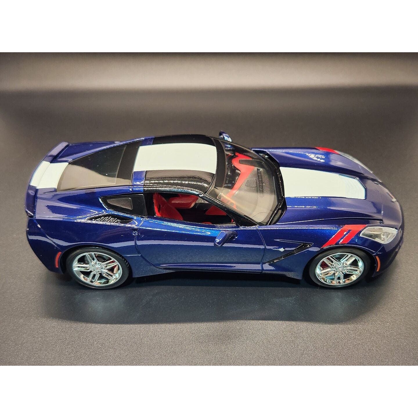 Revell 1/25 2015 Corvette Stingray - Revell - ModelCars.com