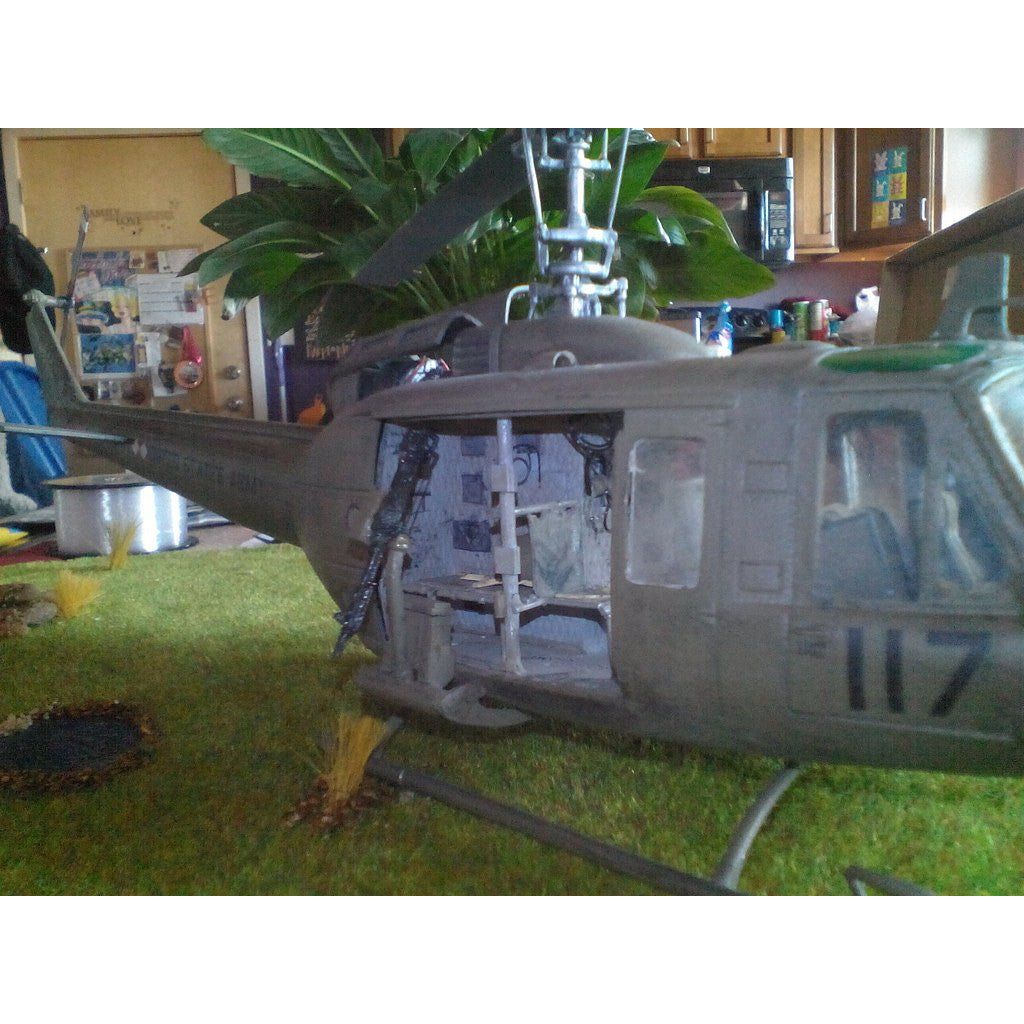 Revell 1/32 UH - 1D Huey Gunship - Revell - ModelCars.com