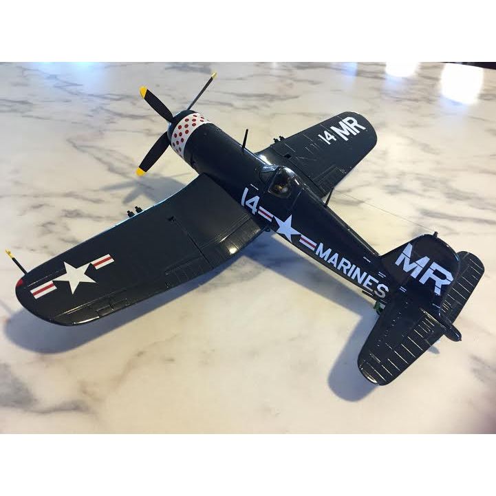 Revell 1/48 Vought F4U Corsair-Revell-ModelCars.com