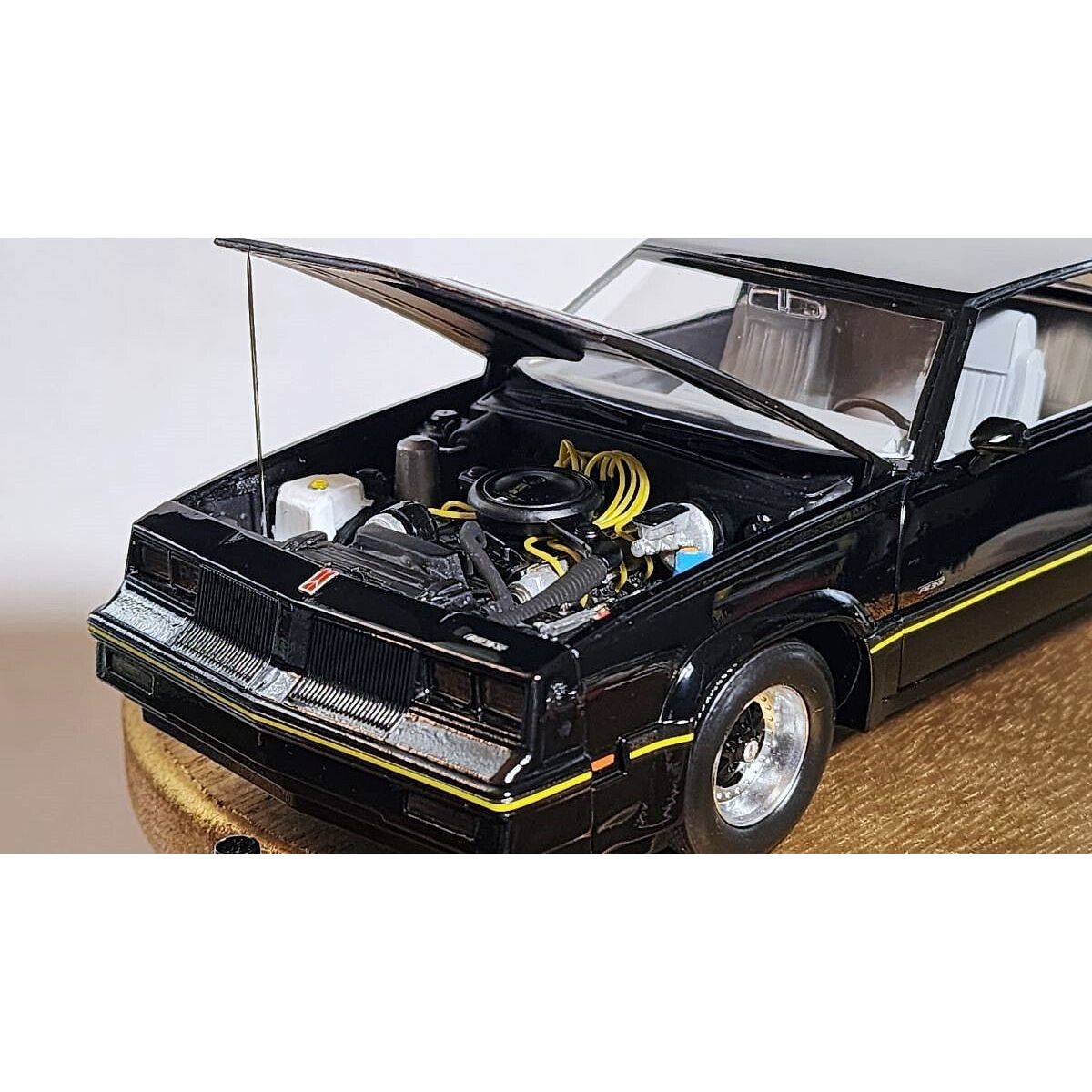 Revell Oldmobile 442/ FE3 - X Show car Scale 1/25 model kit - Revell - ModelCars.com