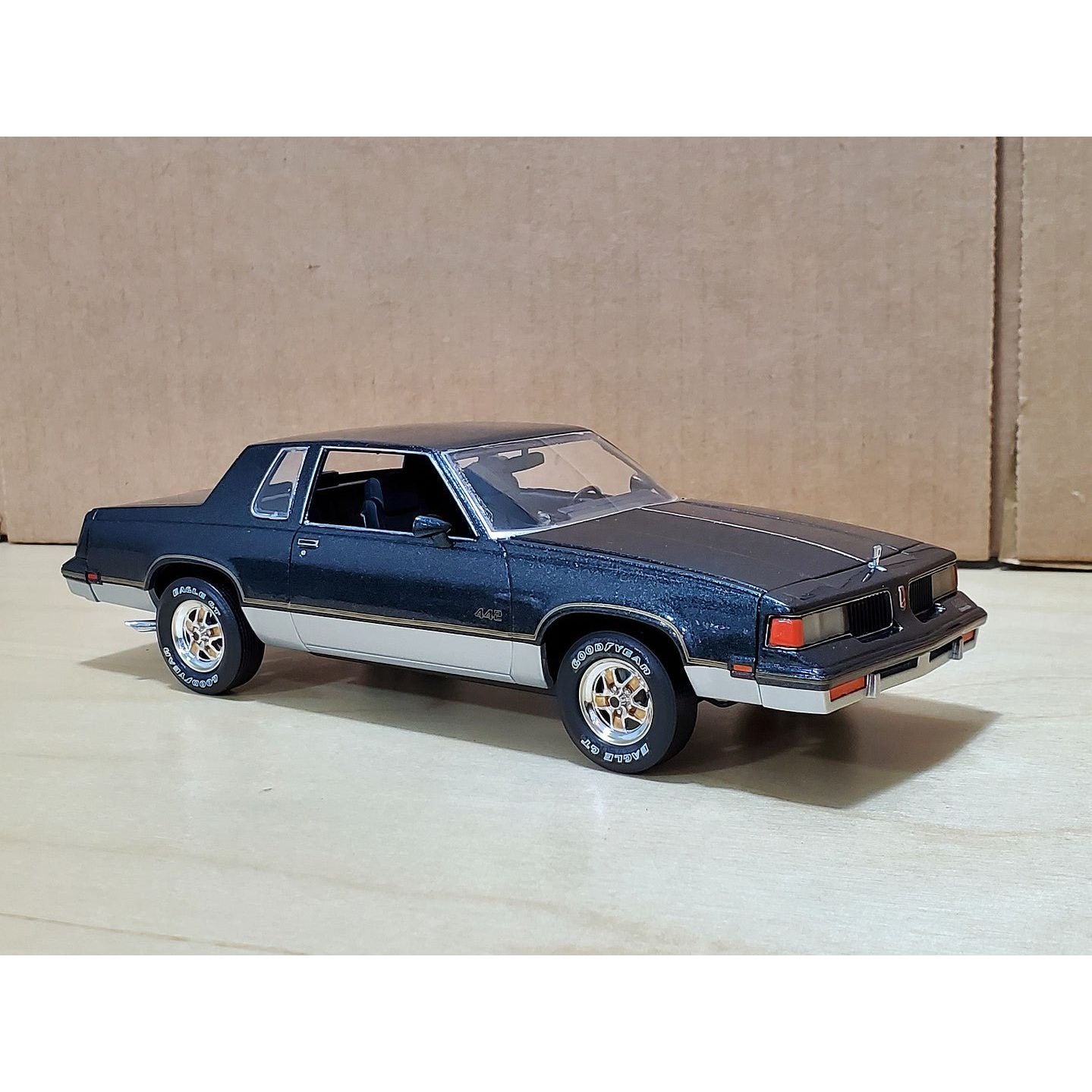 Revell Oldmobile 442/ FE3 - X Show car Scale 1/25 model kit - Revell - ModelCars.com