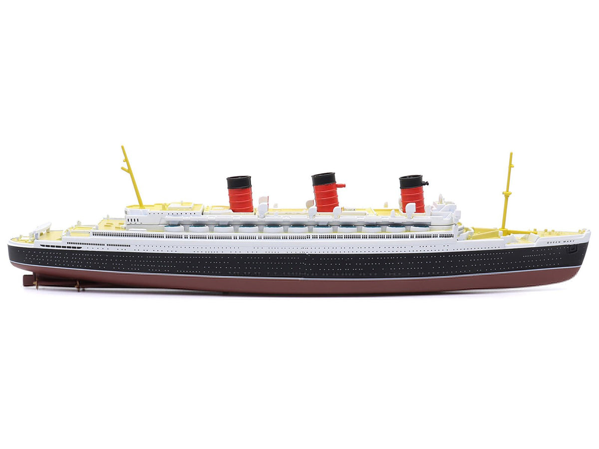 RMS Queen Mary Passenger Ship 1/1250 Diecast Model by Legendary Cruise Ships-Legendary Cruise Ships-ModelCars.com