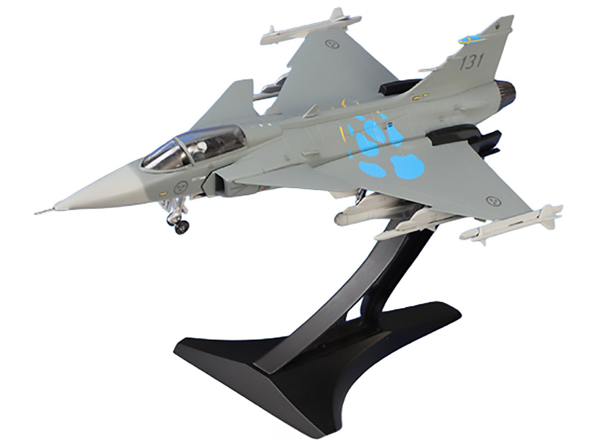 Saab JAS 39A Gripen Fighter Aircraft "131 F 7 Wing Cat’s Paw Livery Satenas Air Base" (2006) Swedish Air Force 1/72 Diecast Model Airplane by Aviation 72-Aviation 72-ModelCars.com