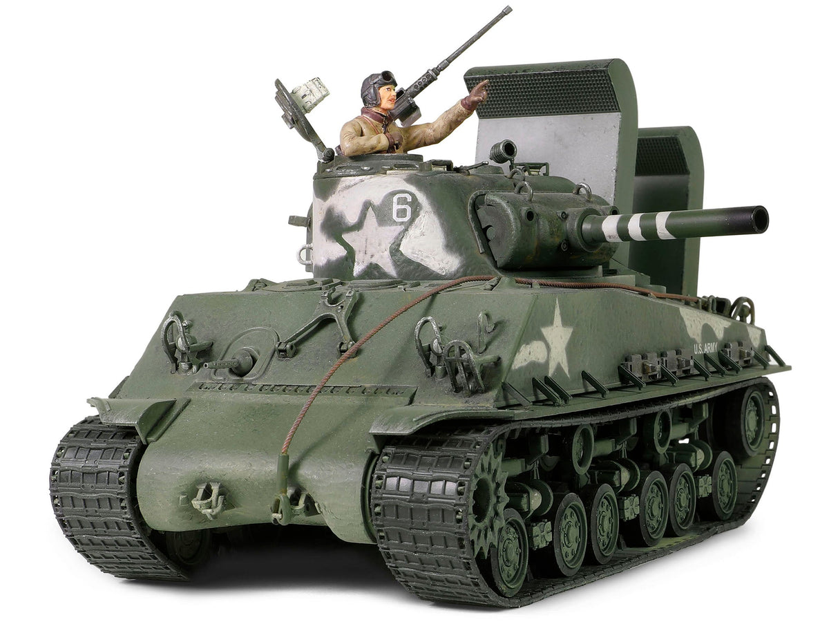 Sherman M4 (105) Howitzer Medium Tank "US Army 711th Tank Battalion Okinawa" (1945) "Engine Plus" Series 1/32 Diecast Model by Metal Proud-Metal Proud-ModelCars.com