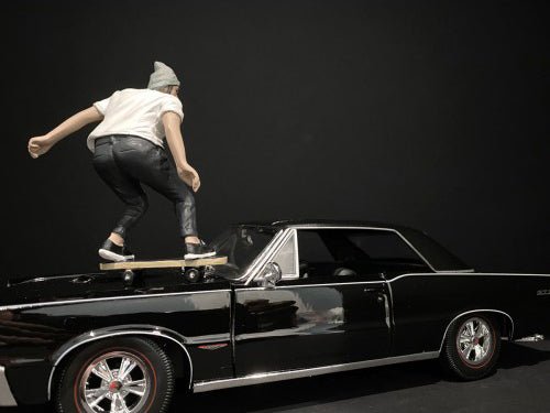 Skateboarder Figurine II for 1/24 Scale Models by American Diorama-American Diorama-ModelCars.com
