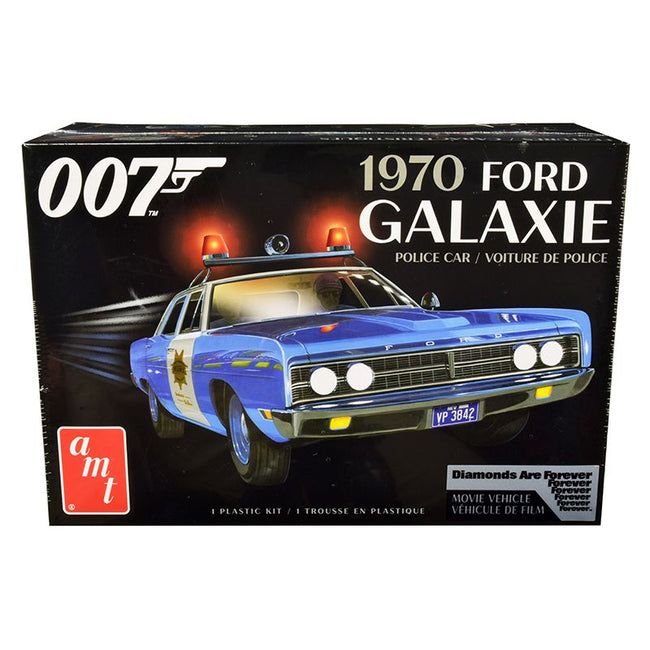Skill 2 Model Kit 1970 Ford Galaxie Police Car "Las Vegas Metropolitan Police Dept" "Diamonds Are Forever" (1971) Movie (7th in the James Bond 007 Series) 1/25 Scale Model by AMT-AMT-ModelCars.com