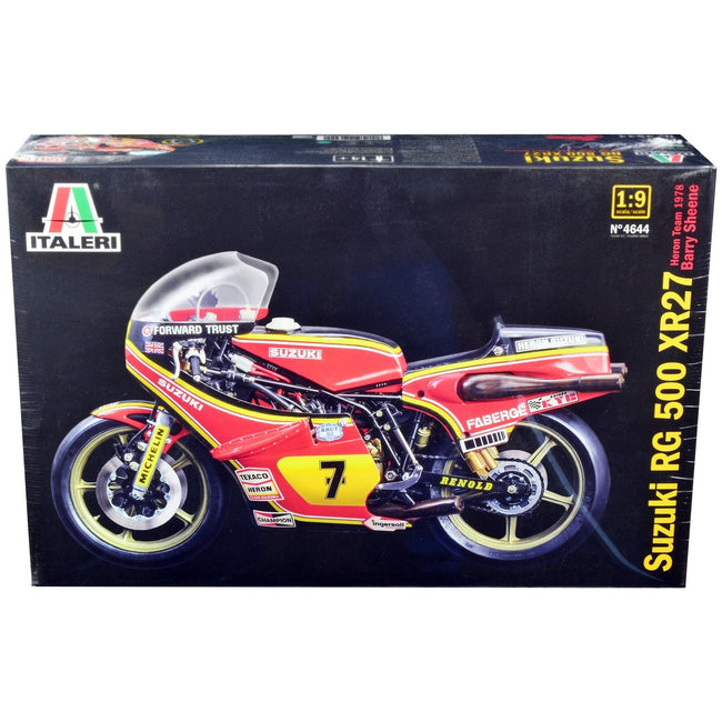 Skill 5 Model Kit Suzuki RG 500 XR27 Motorcycle #7 Barry Sheene "Heron Team" (1978) 1/9 Scale Model by Italeri-Italeri-ModelCars.com