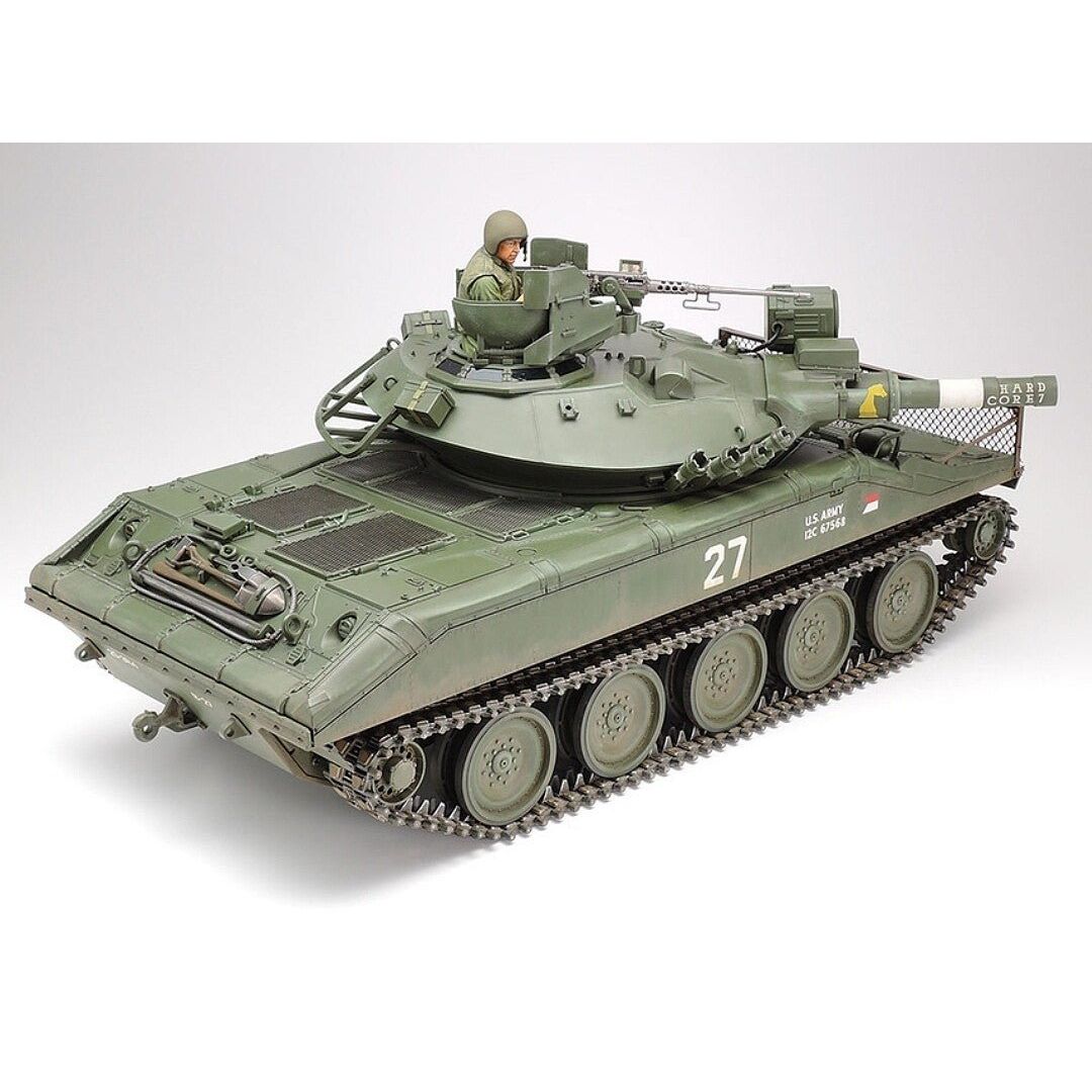 TAM36213 1:16 Tamiya M551 Sheridan US Airborne Tank-Tamiya-ModelCars.com