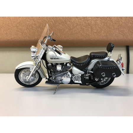 Tamiya 1/12 Yamaha XV1600 Road Star Custom - Tamiya - ModelCars.com