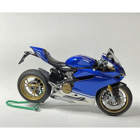 Tamiya 1/14 Scale Ducati 1199 Panigale S-Tamiya-ModelCars.com