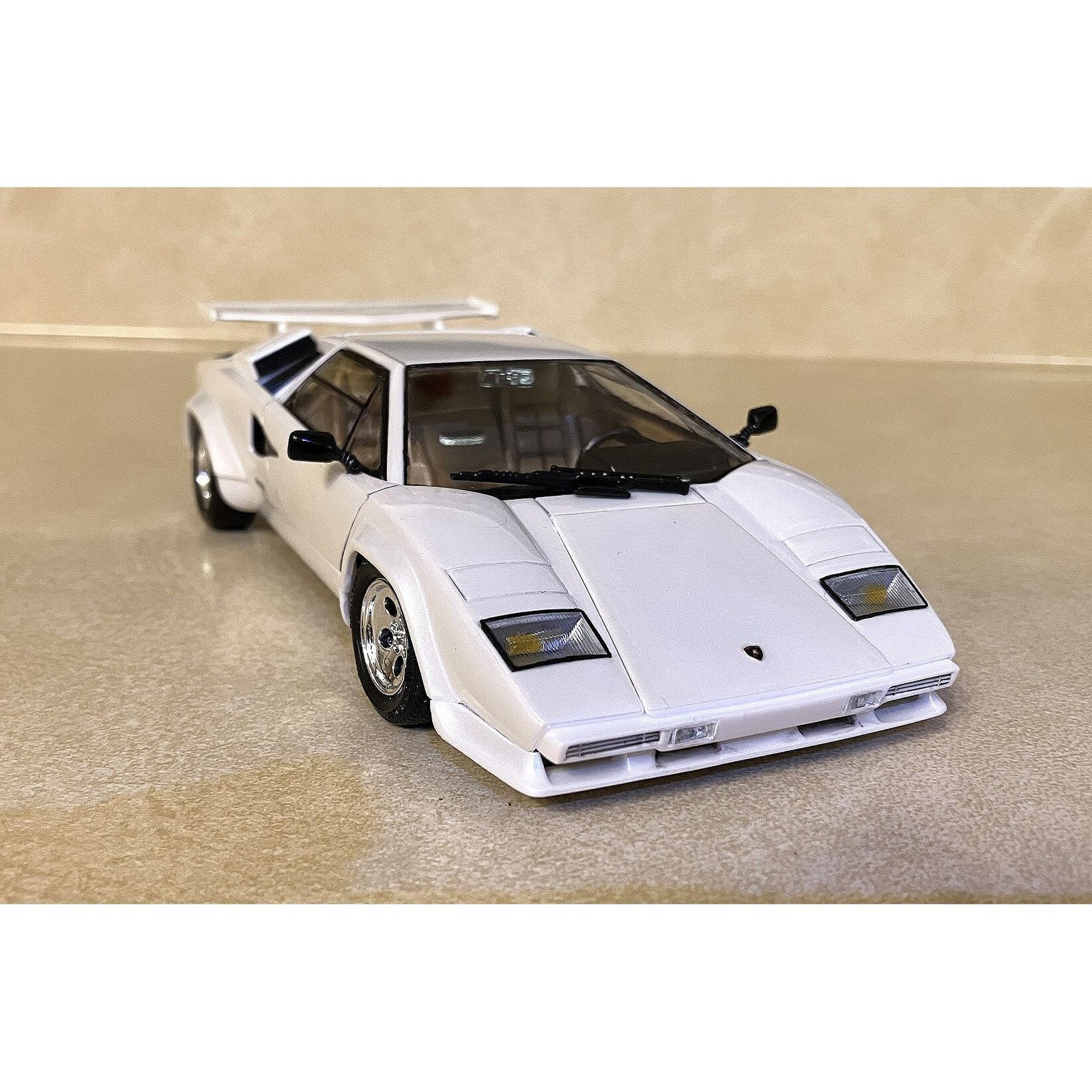 Tamiya 1/24 Lamborghini Countach Lp500S - Tamiya - ModelCars.com