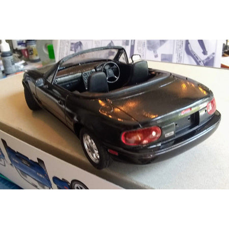 Tamiya 1/24 Mazda Eunos Roadster Kit - Tamiya - ModelCars.com
