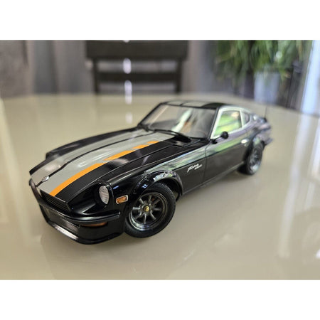 Tamiya 1/24 NISSAN FAIRLADY 24OZ STREET CUSTOM-Tamiya-ModelCars.com