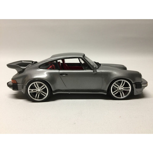 Tamiya 1/24 Porsche 911 Turbo 1988 - Tamiya - ModelCars.com