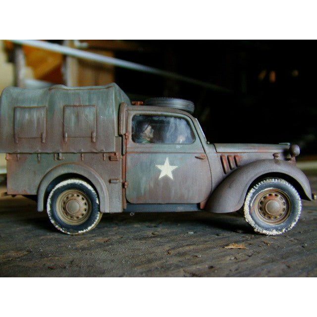 Tamiya 1/35 British Lt Utility Car 10Hp - Tamiya - ModelCars.com