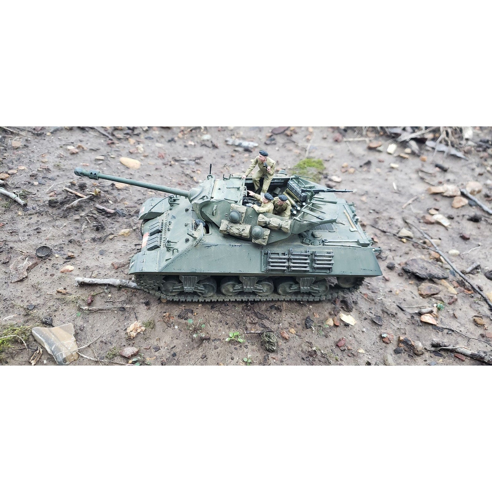 Tamiya 1/35 British M10 IIC Achilles - Tamiya - ModelCars.com