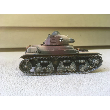 Tamiya 1/35 French Light Tank R35 - Tamiya - ModelCars.com
