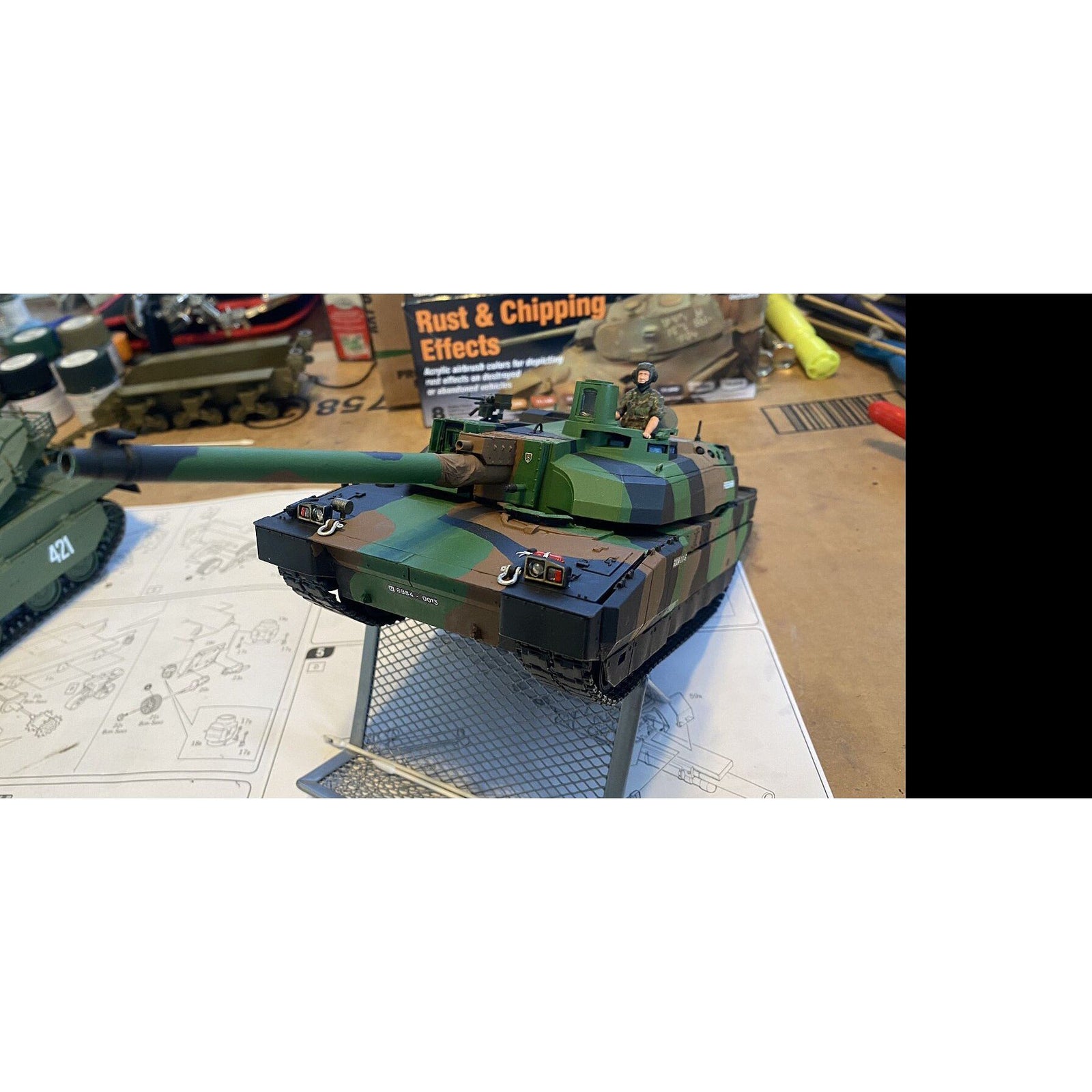 Tamiya 1/35 French Main Battle Tank - Tamiya - ModelCars.com