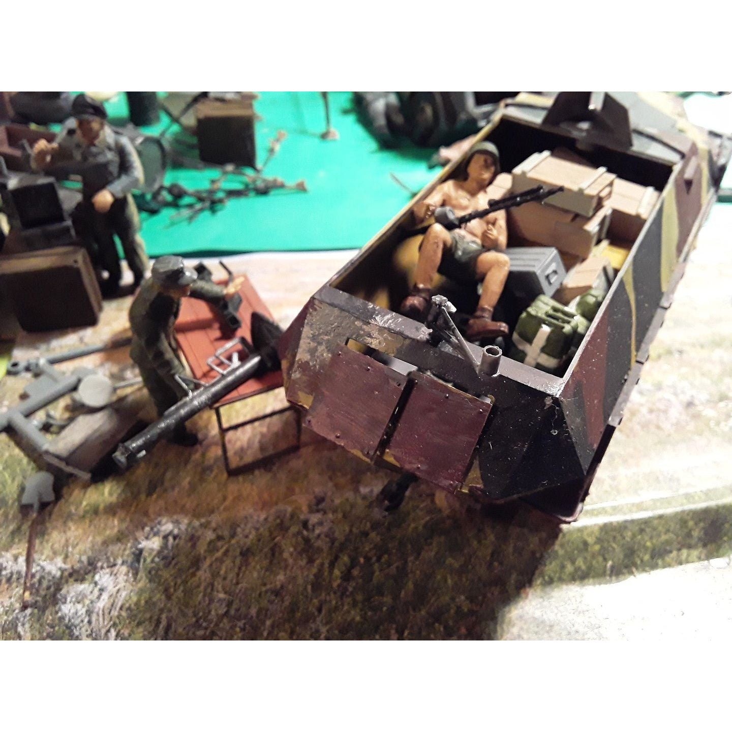 Tamiya 1/35 German Jerry Can Set - Tamiya - ModelCars.com