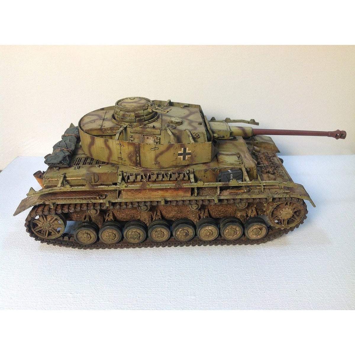 Tamiya 1/35 German Panzer Iv Type J-Tamiya-ModelCars.com