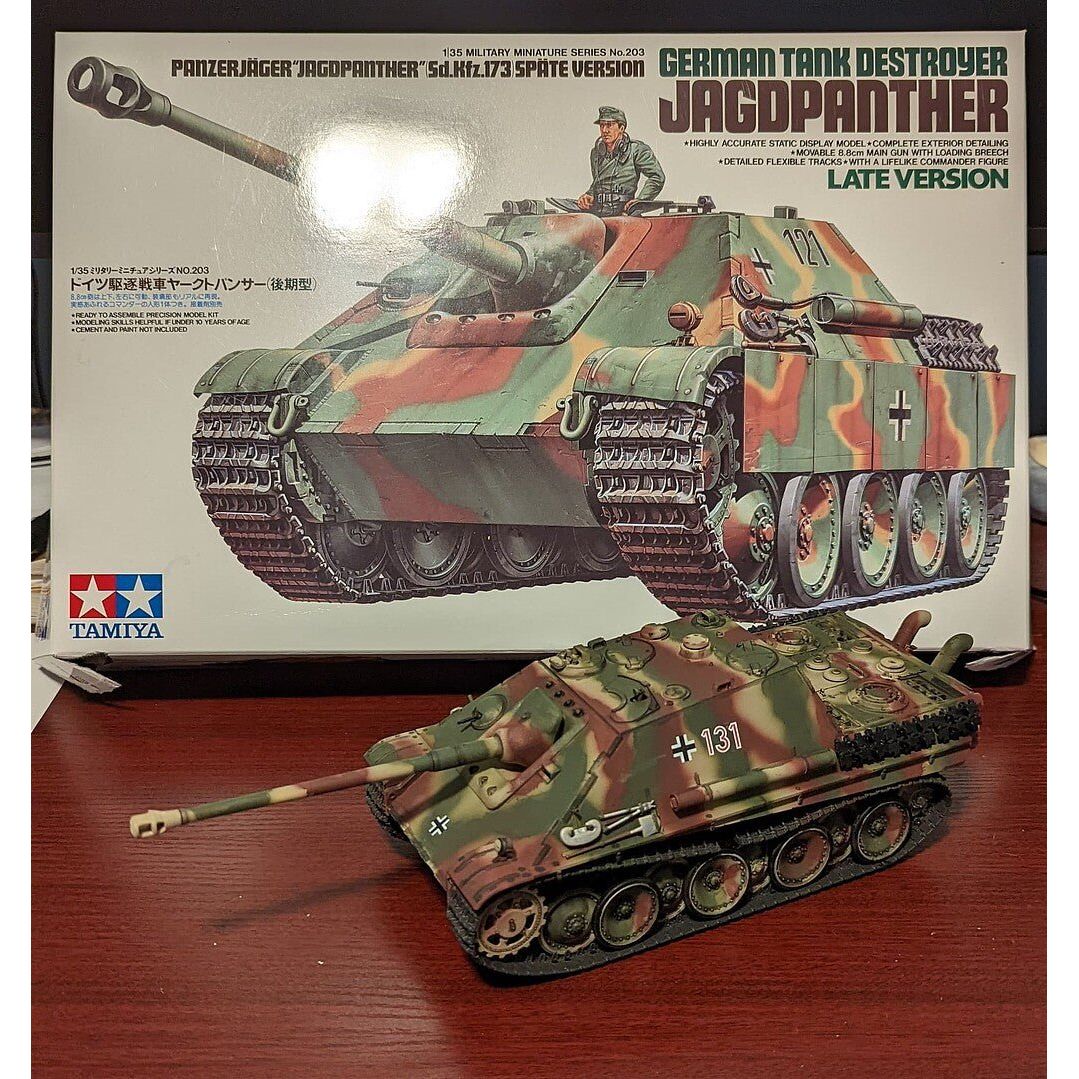 Tamiya 1/35 German Tank Destroyer "Jagdpanther" Late Version (Finished Model)-Tamiya-ModelCars.com