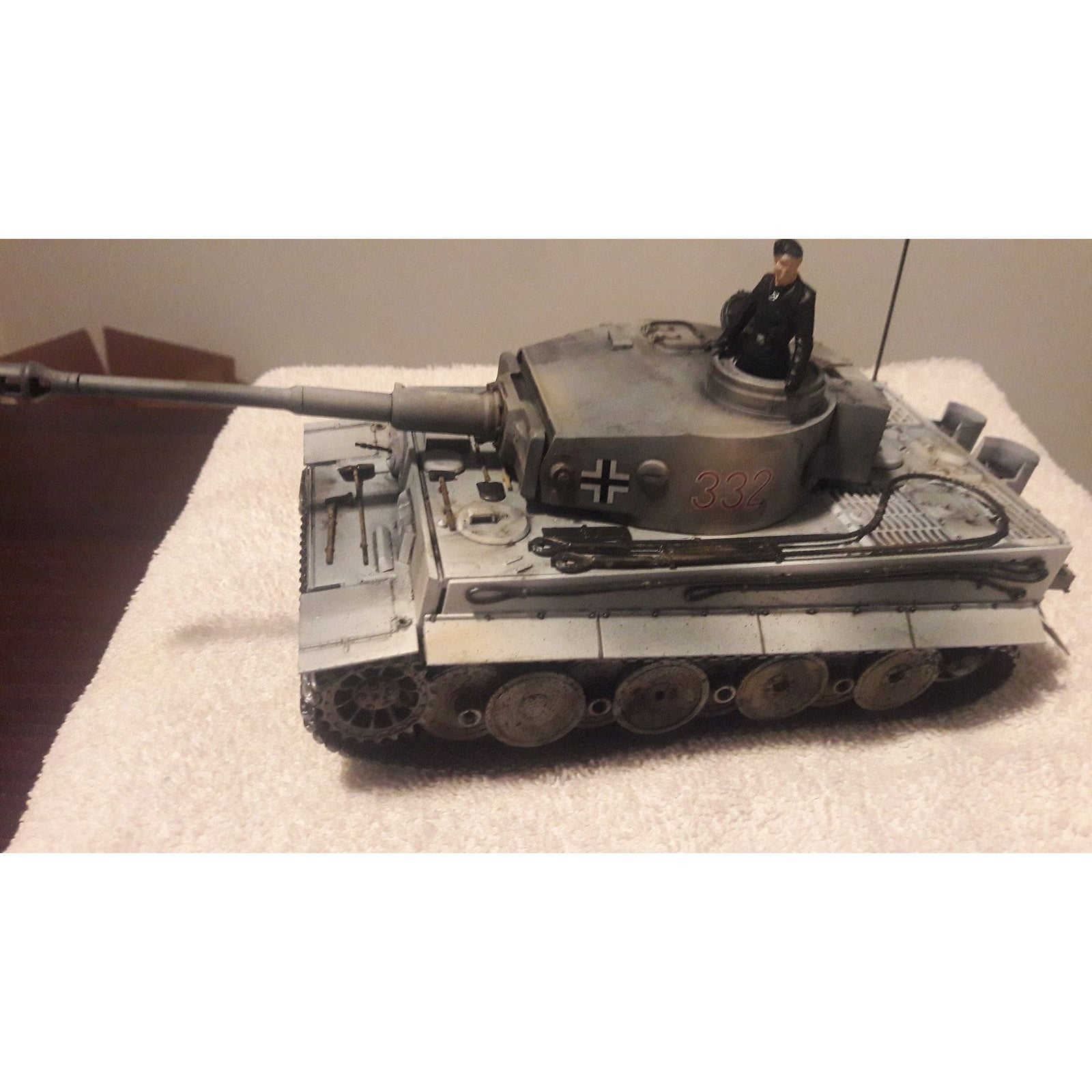 Tamiya 1/35 German Tiger I Mid Production - Tamiya - ModelCars.com