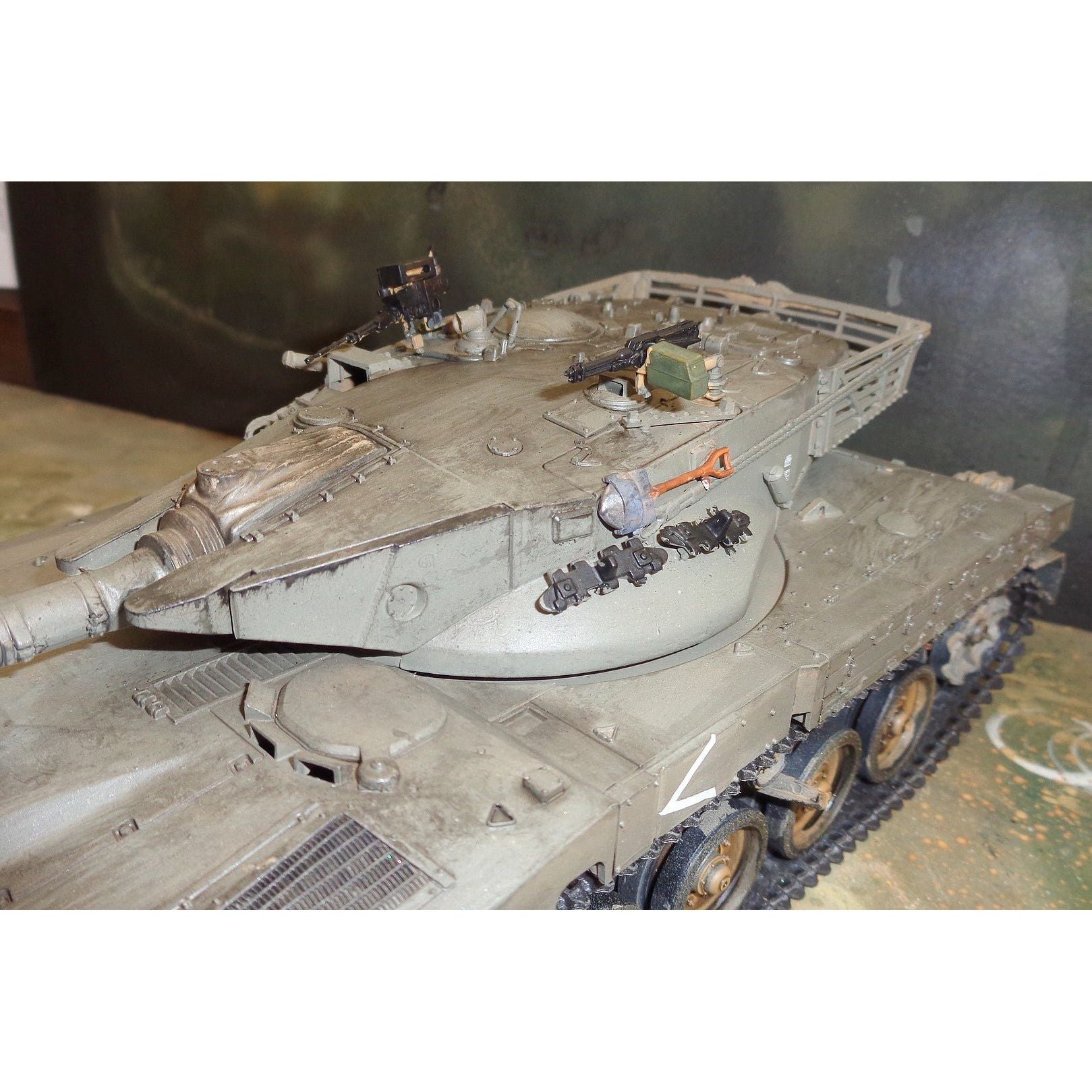 Tamiya 1/35 ISRAELI MERKAVA MBT KIT - Tamiya - ModelCars.com