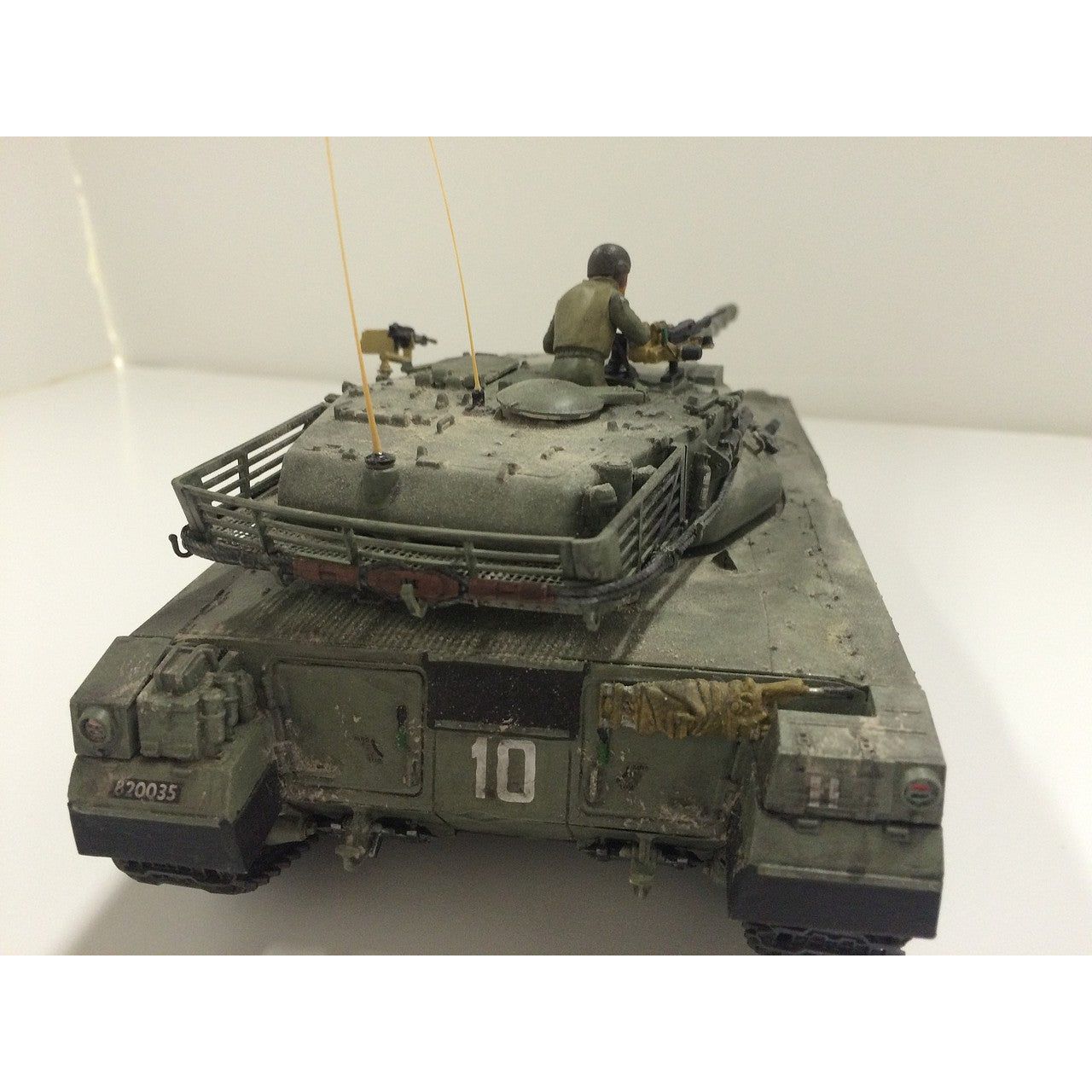 Tamiya 1/35 ISRAELI MERKAVA MBT KIT - Tamiya - ModelCars.com