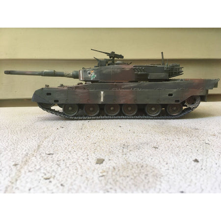 Tamiya 1/35 Jgsdf Type 90 Tank-Tamiya-ModelCars.com