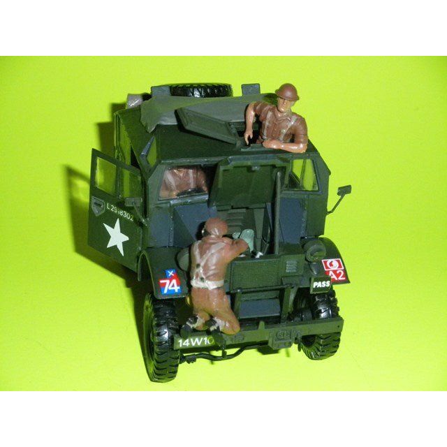 Tamiya 1/35 Scale British 25lb Gun & Quad TAM35044-Tamiya-ModelCars.com