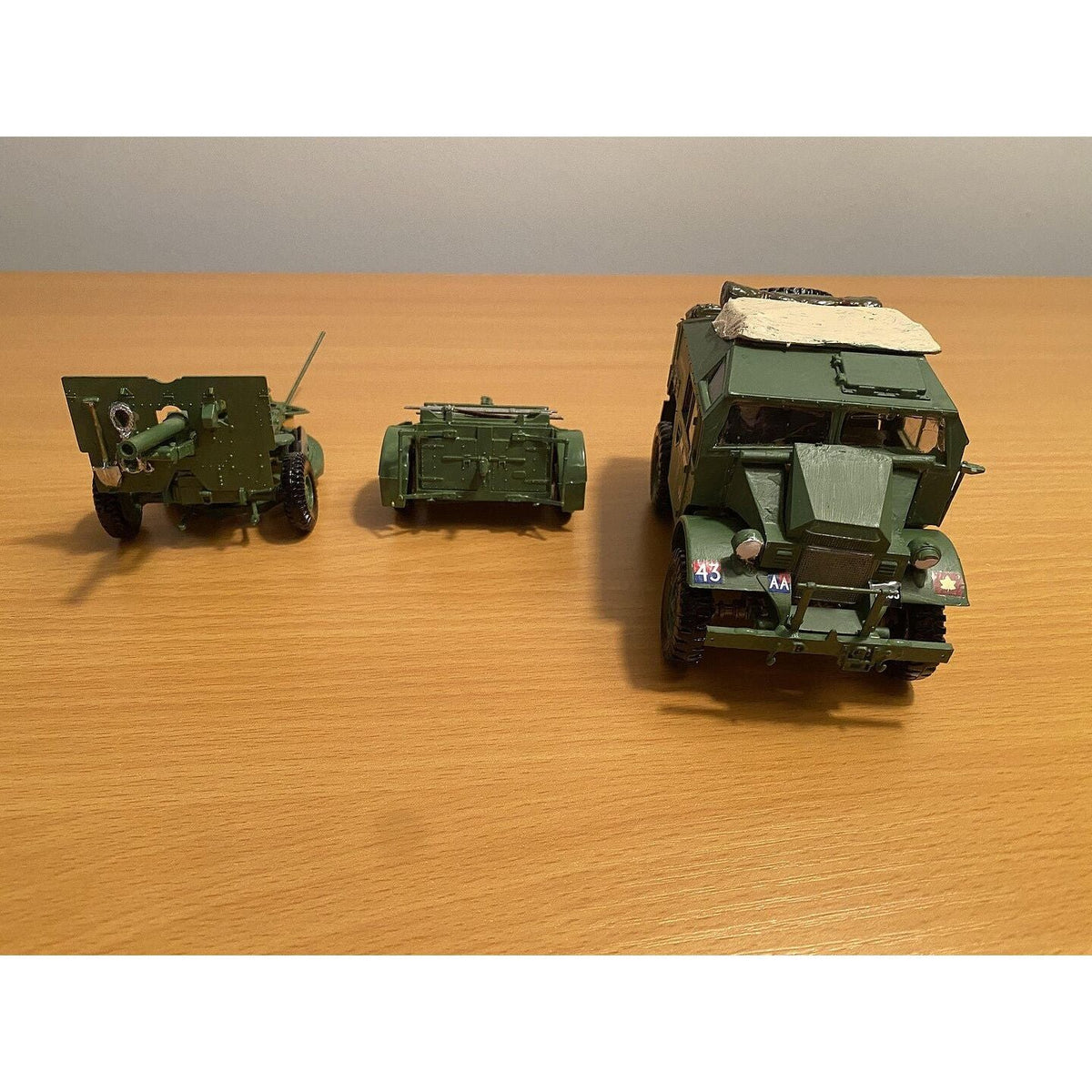 Tamiya 1/35 Scale British 25lb Gun & Quad TAM35044-Tamiya-ModelCars.com