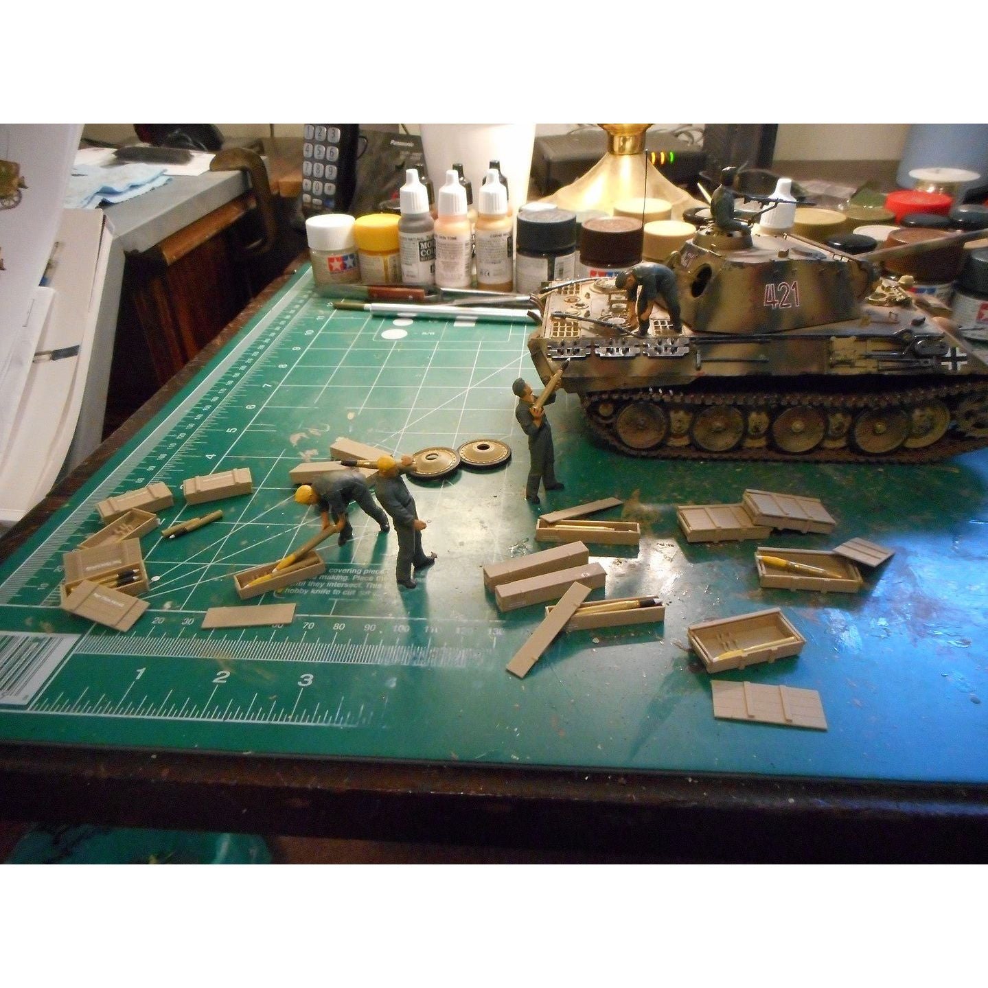 Tamiya 1/35 Scale German Tank Ammo - Loading Crew - Tamiya - ModelCars.com