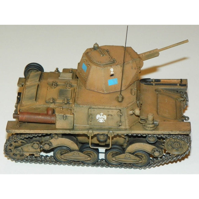 Tamiya 1/35 Scale Scale Italian Light Tank L6/40-Tamiya-ModelCars.com
