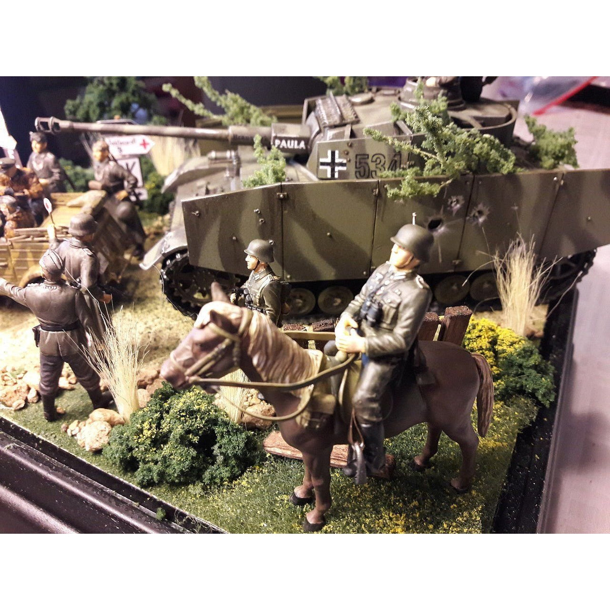 Tamiya 1/35 Scale Wehrmacht Mounted Infantry Set-Tamiya-ModelCars.com