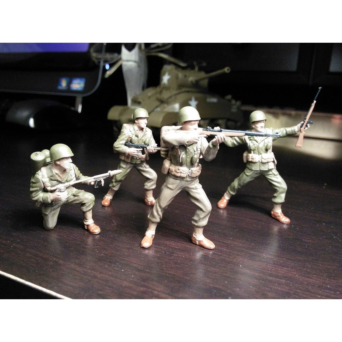 Tamiya 1/35 U.S. ARMY INFANTRY KIT-Tamiya-ModelCars.com
