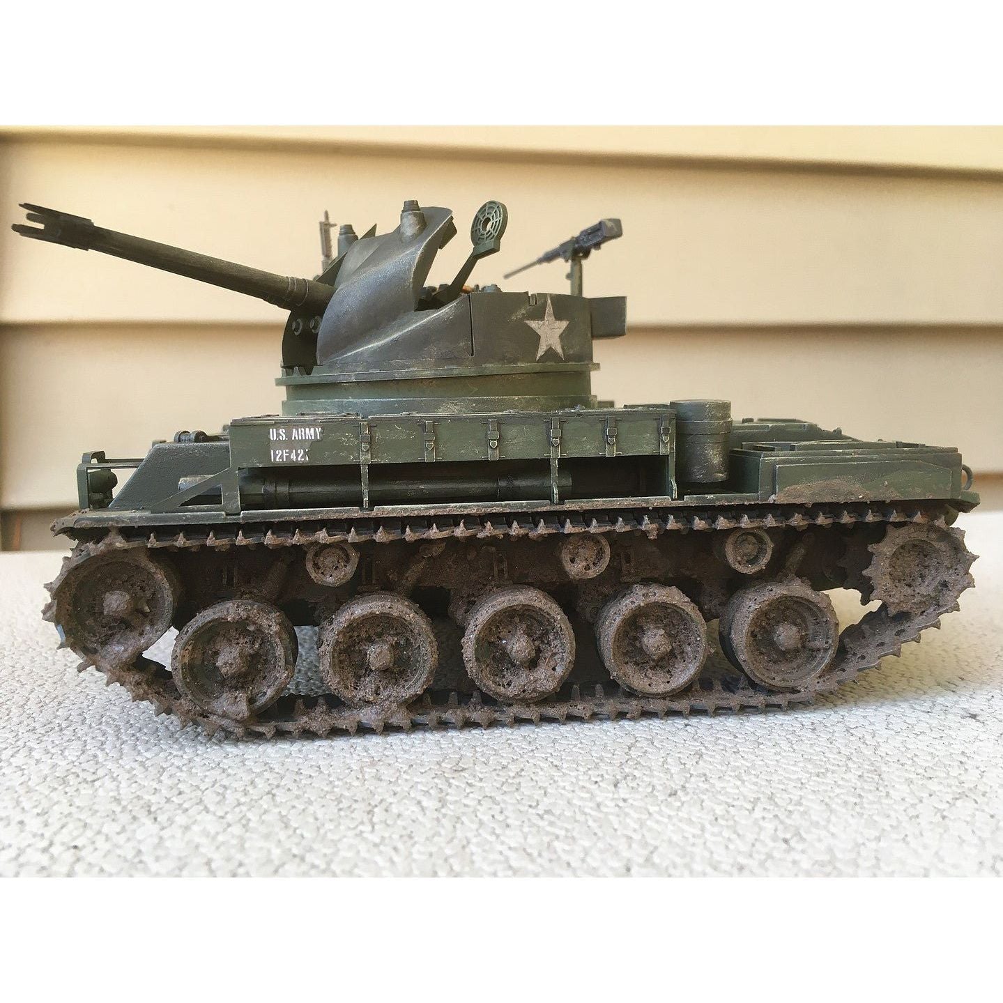 Tamiya 1/35 U.S. Army M42 Duster - Tamiya - ModelCars.com