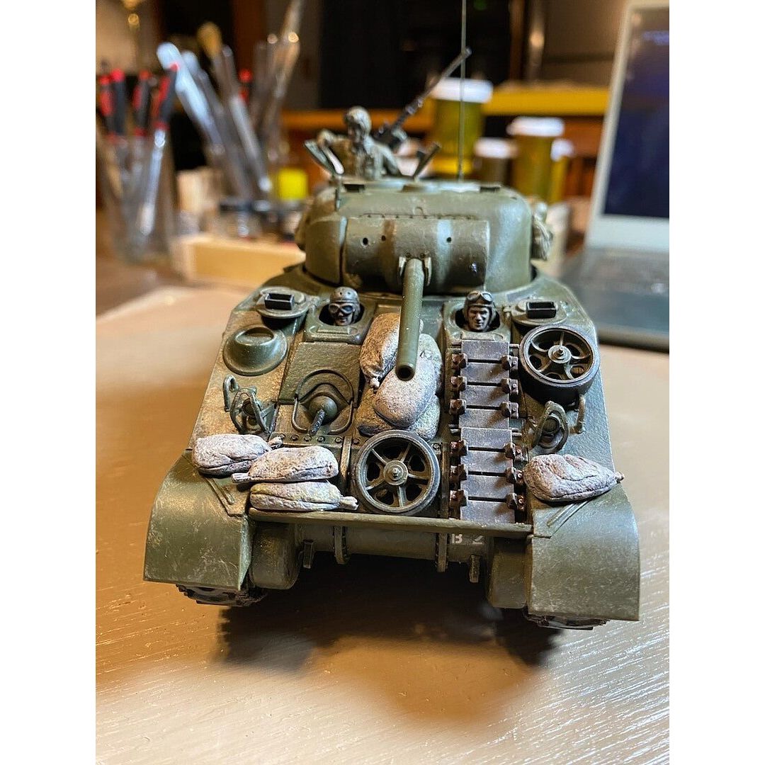 Tamiya 1/35 US Medium Tank M4 Sherman-Tamiya-ModelCars.com