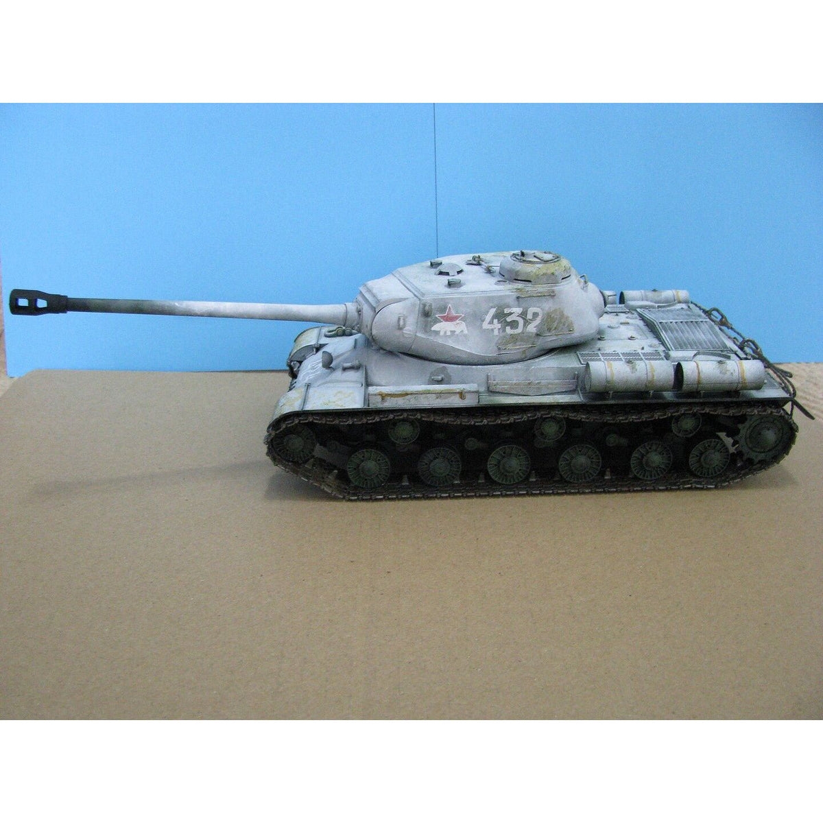 Tamiya 1/48 1944 Russian Heavy Tank JS - 2 - Tamiya - ModelCars.com