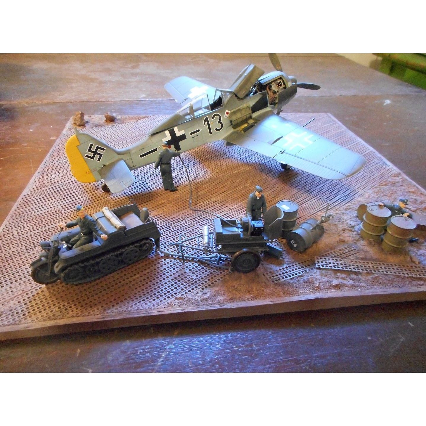 Tamiya 1/48 German Aircraft Power Supply Unit & Kettenkraftrad - Tamiya - ModelCars.com