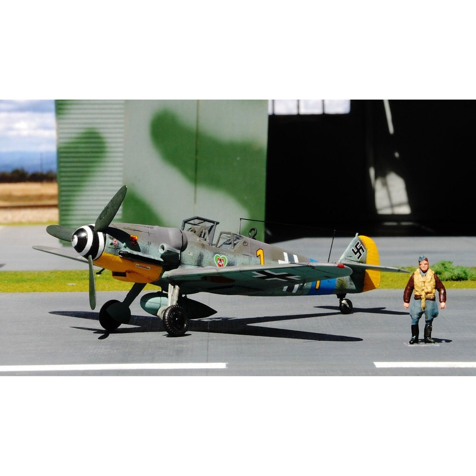 Tamiya 1/48 Messerschmitt Bf109 G - 6 - Tamiya - ModelCars.com