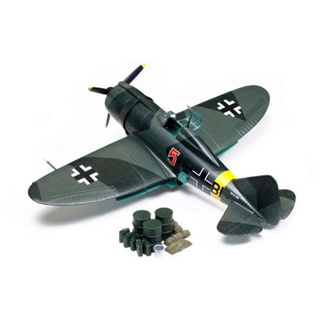 Tamiya 1/48 Reggiane Re.2002-Tamiya-ModelCars.com