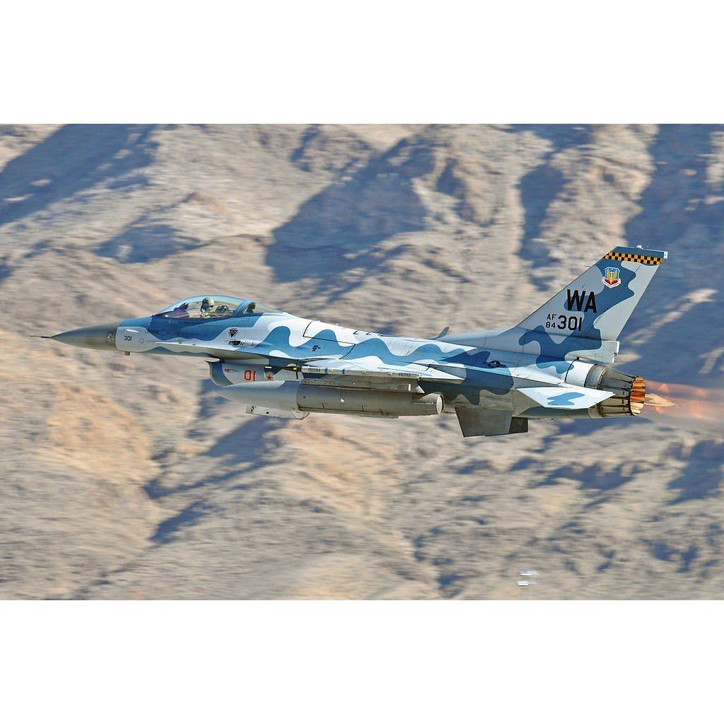 Tamiya 1/48 Scale Scale Lockheed Martin F-16C (Block 25/32)-Tamiya-ModelCars.com