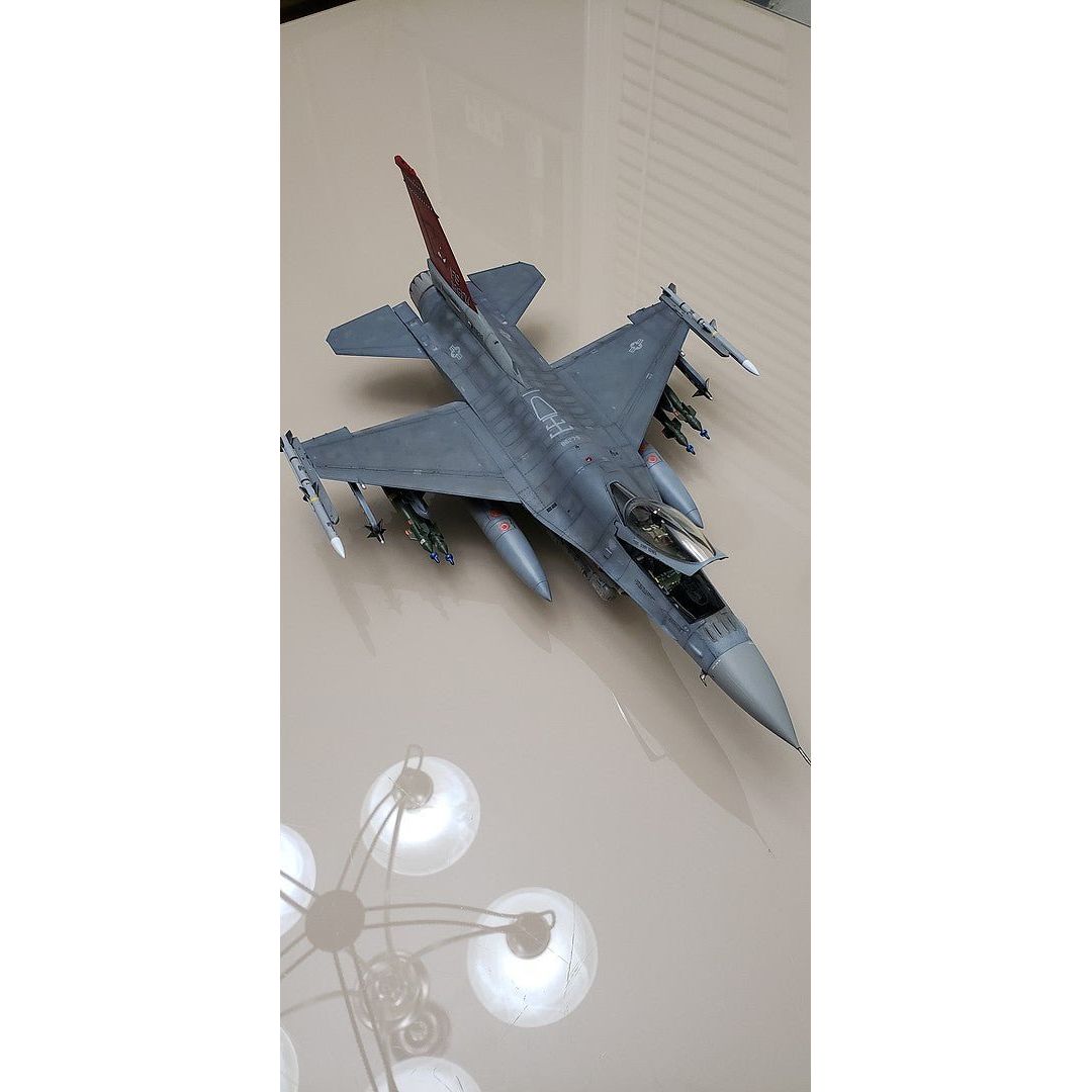 Tamiya 1/48 Scale Scale Lockheed Martin F-16C (Block 25/32)-Tamiya-ModelCars.com