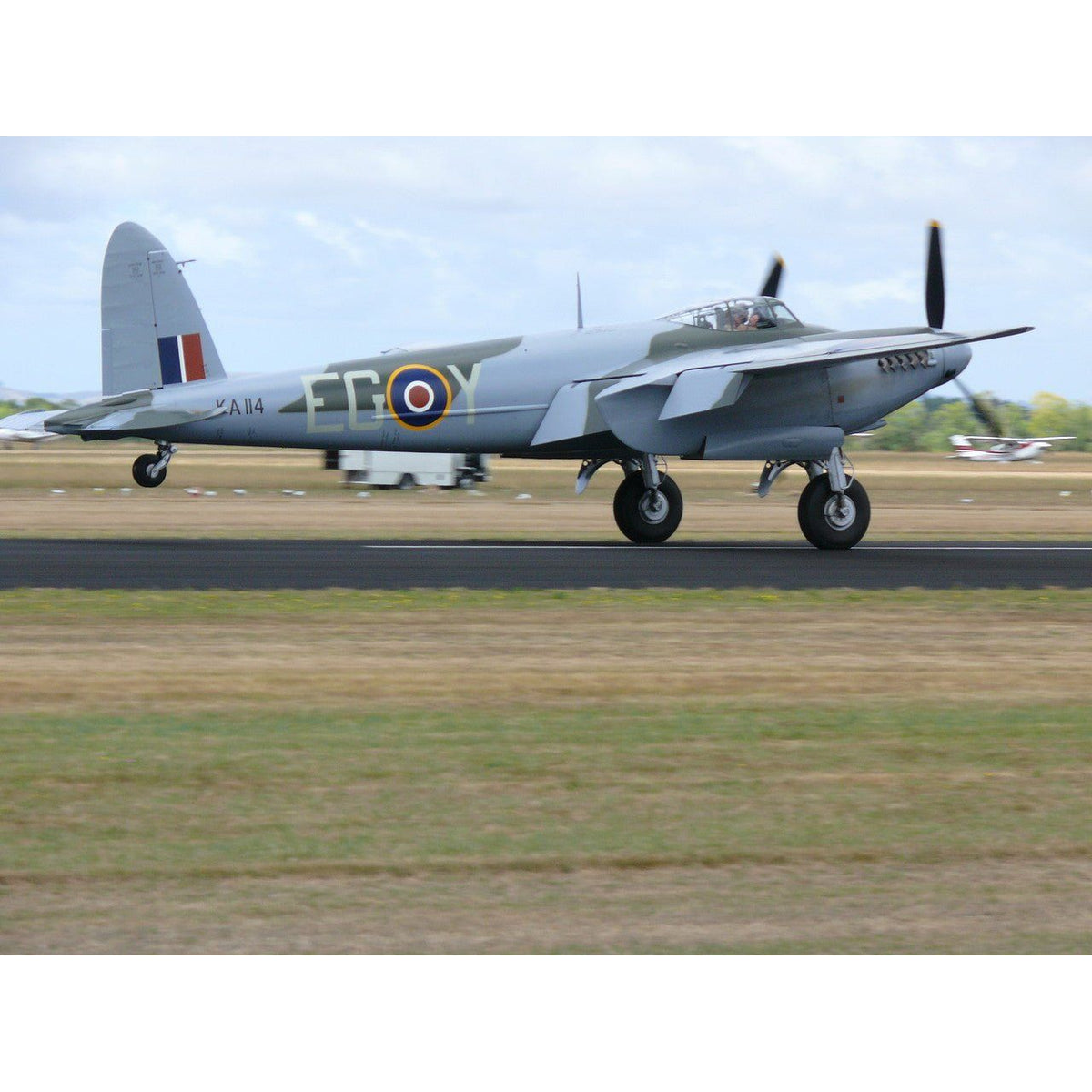Tamiya 1/72 Scale De Havilland Mosquito FB Mk.VI/NF Mk.II-Tamiya-ModelCars.com