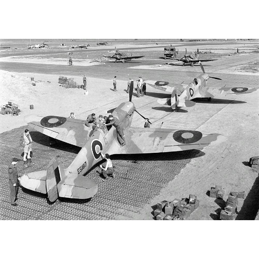 Tamiya 1/72 Supermarine Spitfire MK.VB Trop - Tamiya - ModelCars.com