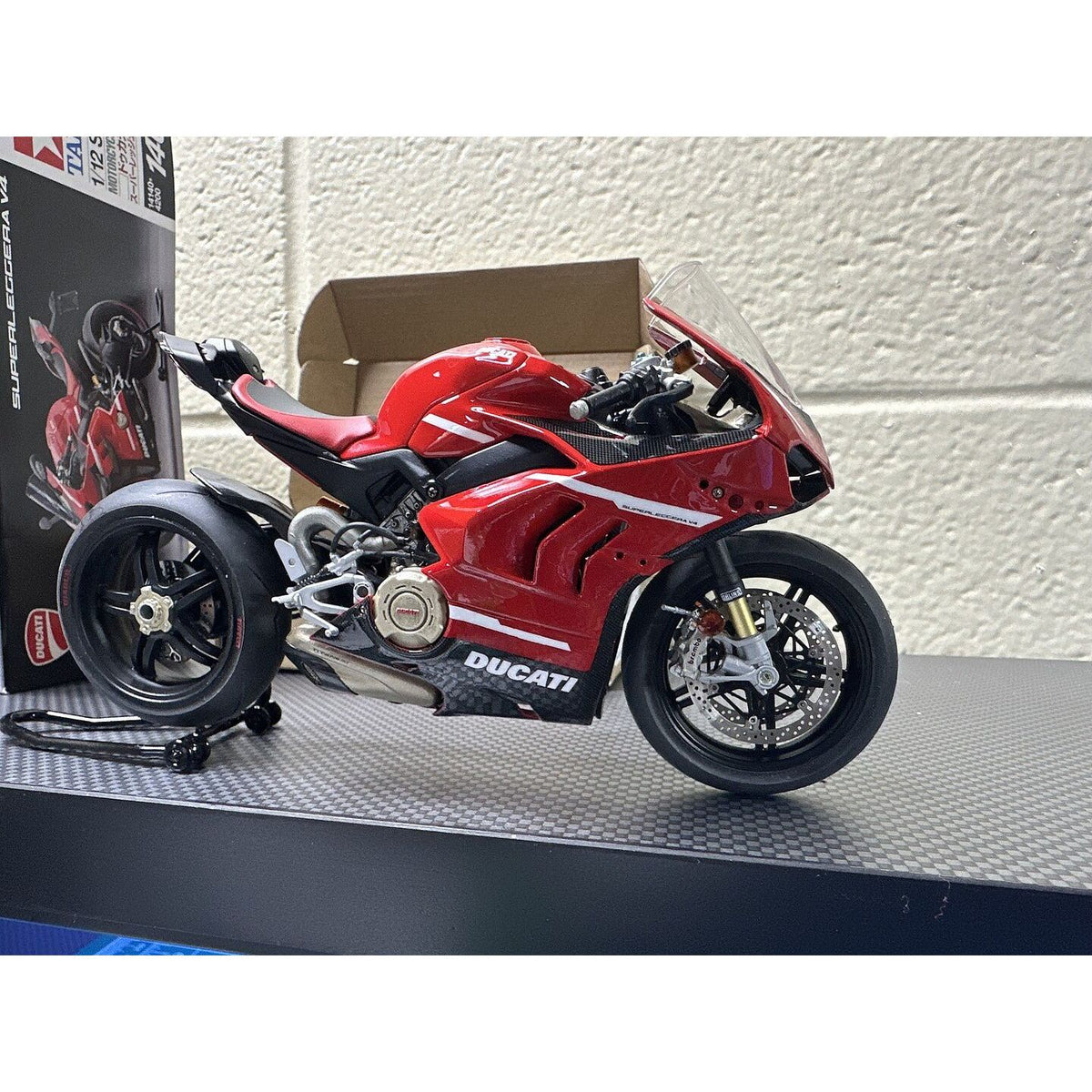 Tamiya Ducati Superleggera V4 - Tamiya - ModelCars.com