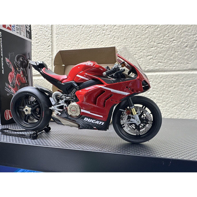 Tamiya Ducati Superleggera V4-Tamiya-ModelCars.com