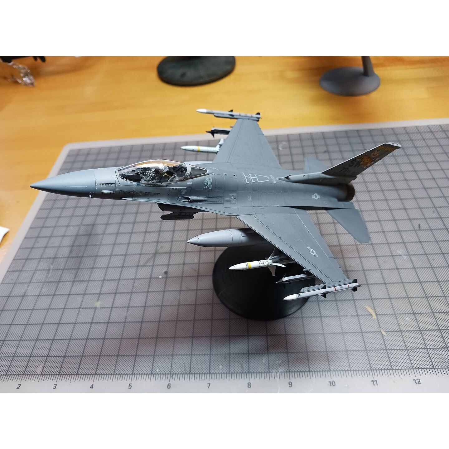 Tamiya F - 16 CJ Fighting Falcon 1/72 - Tamiya - ModelCars.com