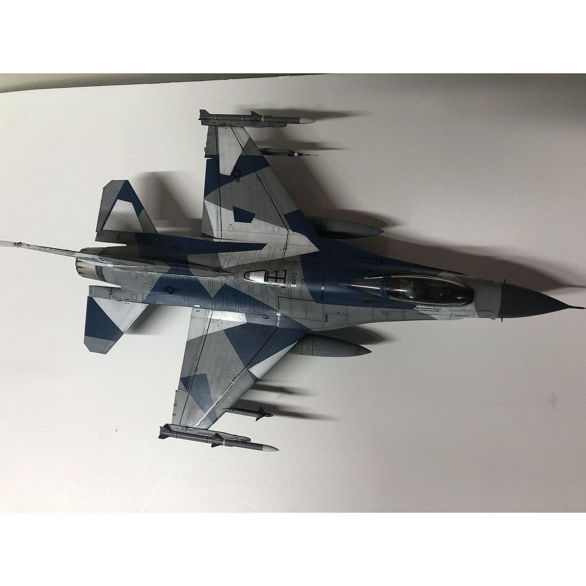 Tamiya F - 16C/N "Aggressor/Adversary" - Tamiya - ModelCars.com